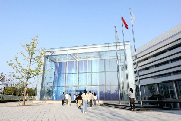 赢博体育兼顾繁荣与平和联袂应对汇集平和新挑拨(图3)