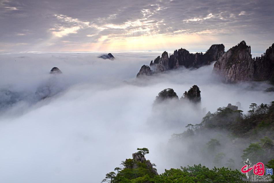 赢博体育五一旅逛举荐：黄山影相师撰写的旅逛攻略(图)(图3)