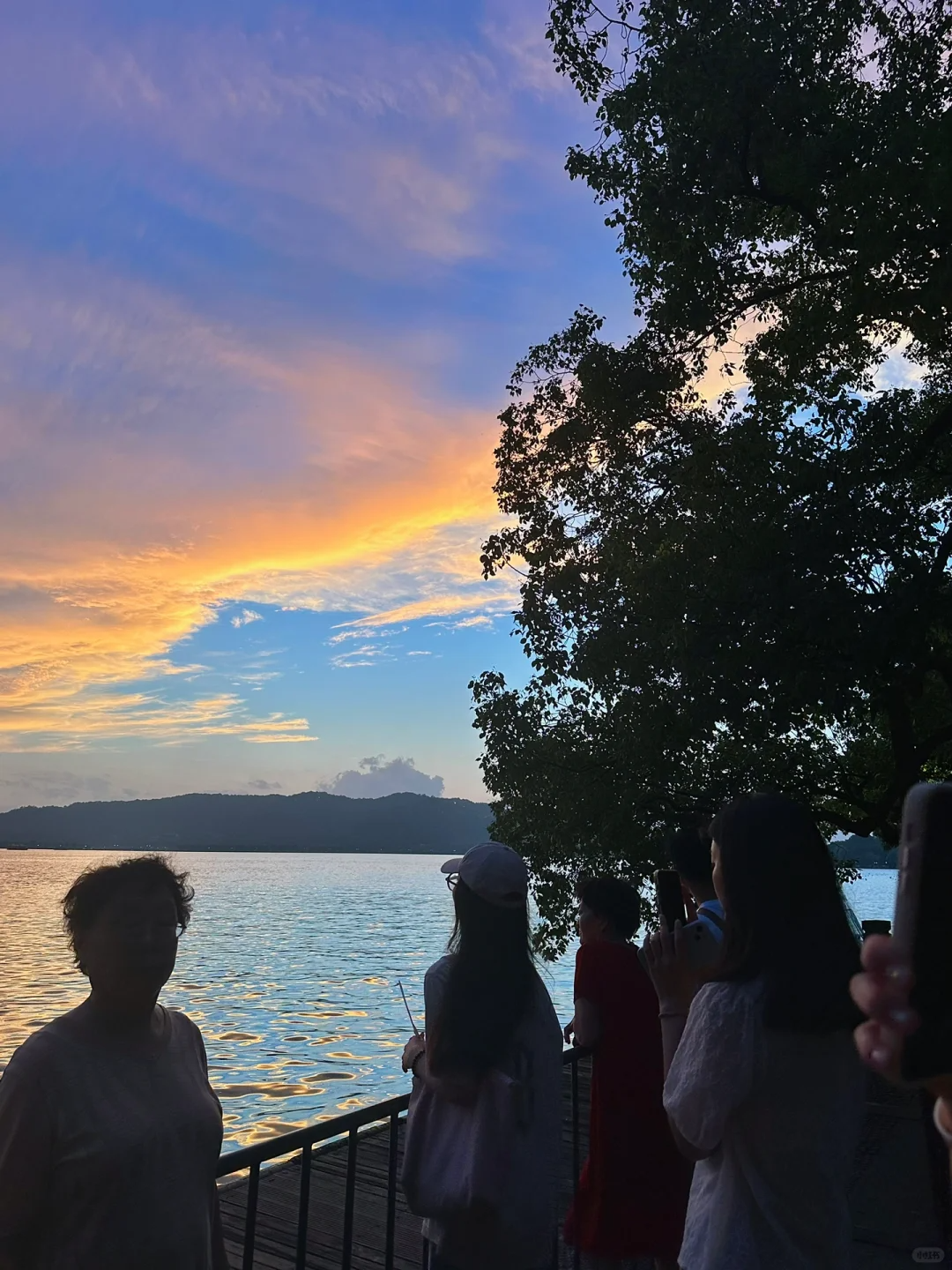 赢博体育杭州情侣旅逛攻略：西湖+宋城必打卡地举荐(图3)