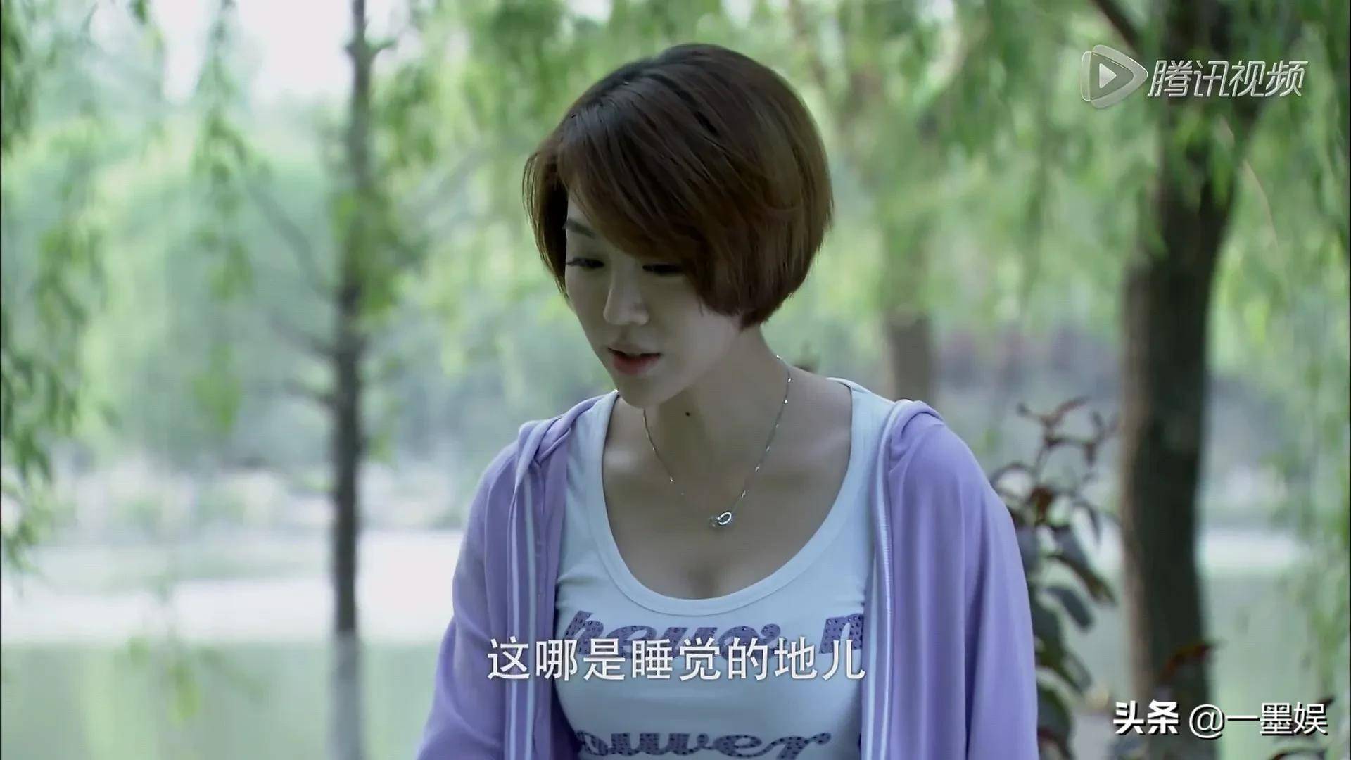 清点文娱圈真正的时尚女神不是穿得赢博体育少而是骨子里发放出的气质(图8)